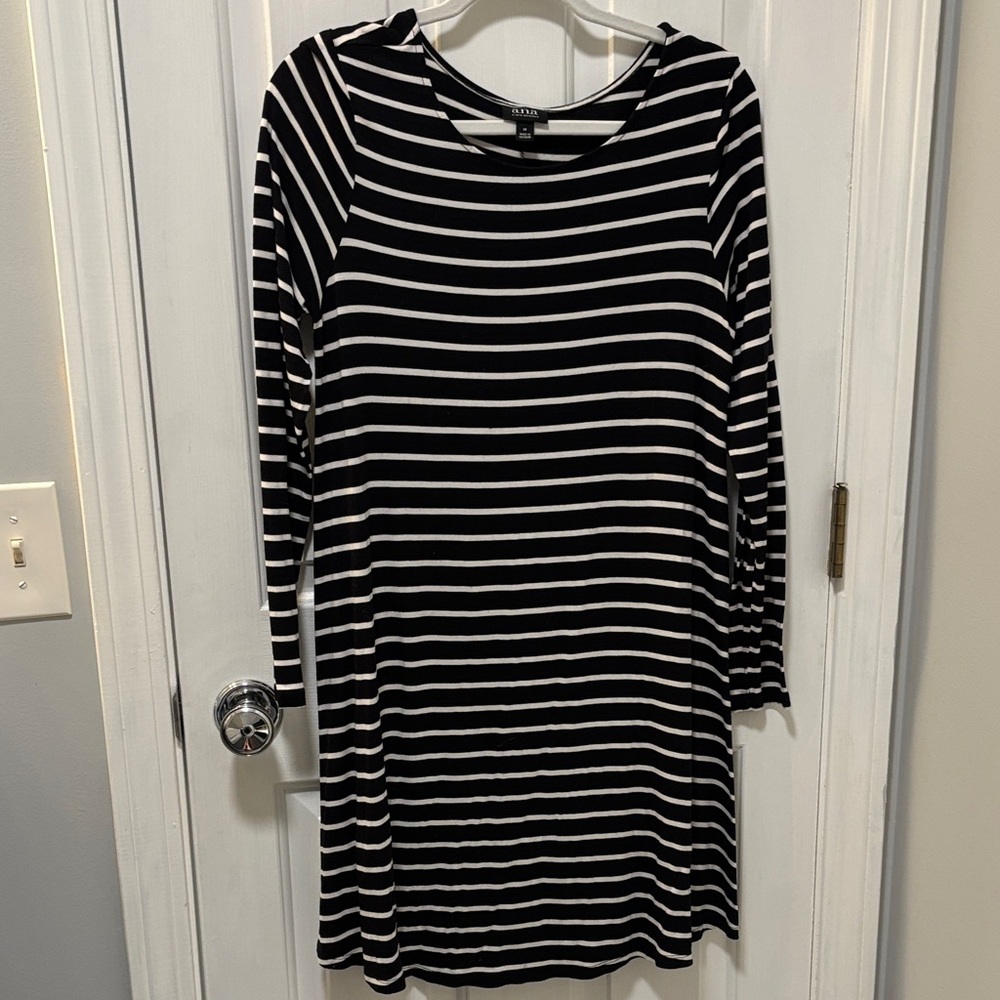 a.n.a Black and White Knee-Length Dress